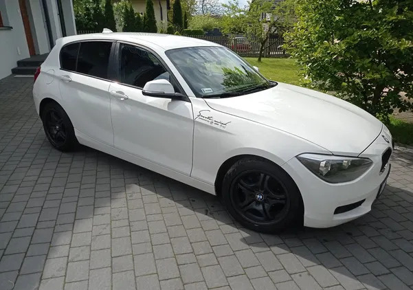 małopolskie BMW Seria 1 cena 36000 przebieg: 144500, rok produkcji 2012 z Jawor